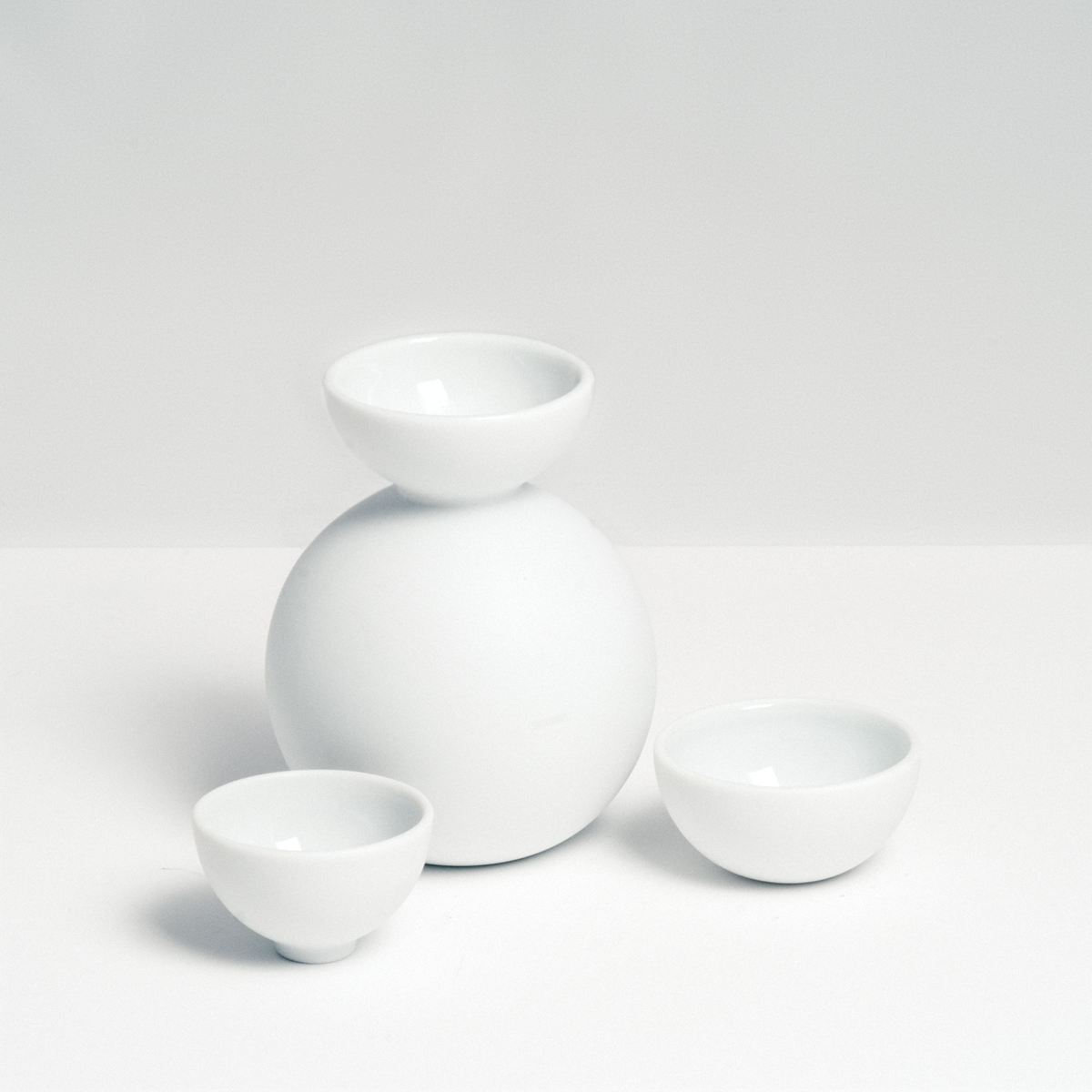 CERAMIC JAPAN SNOWMAN SAKE SET | PORCELAIN | MADE IN JAPAN – NiMi