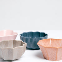 MINO-YAKI BEAN BOWL - CLOVER PINK